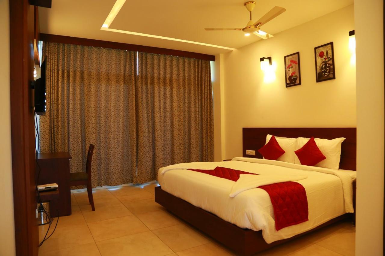 Hotel Palmtree Leaf, Munnar Exteriér fotografie
